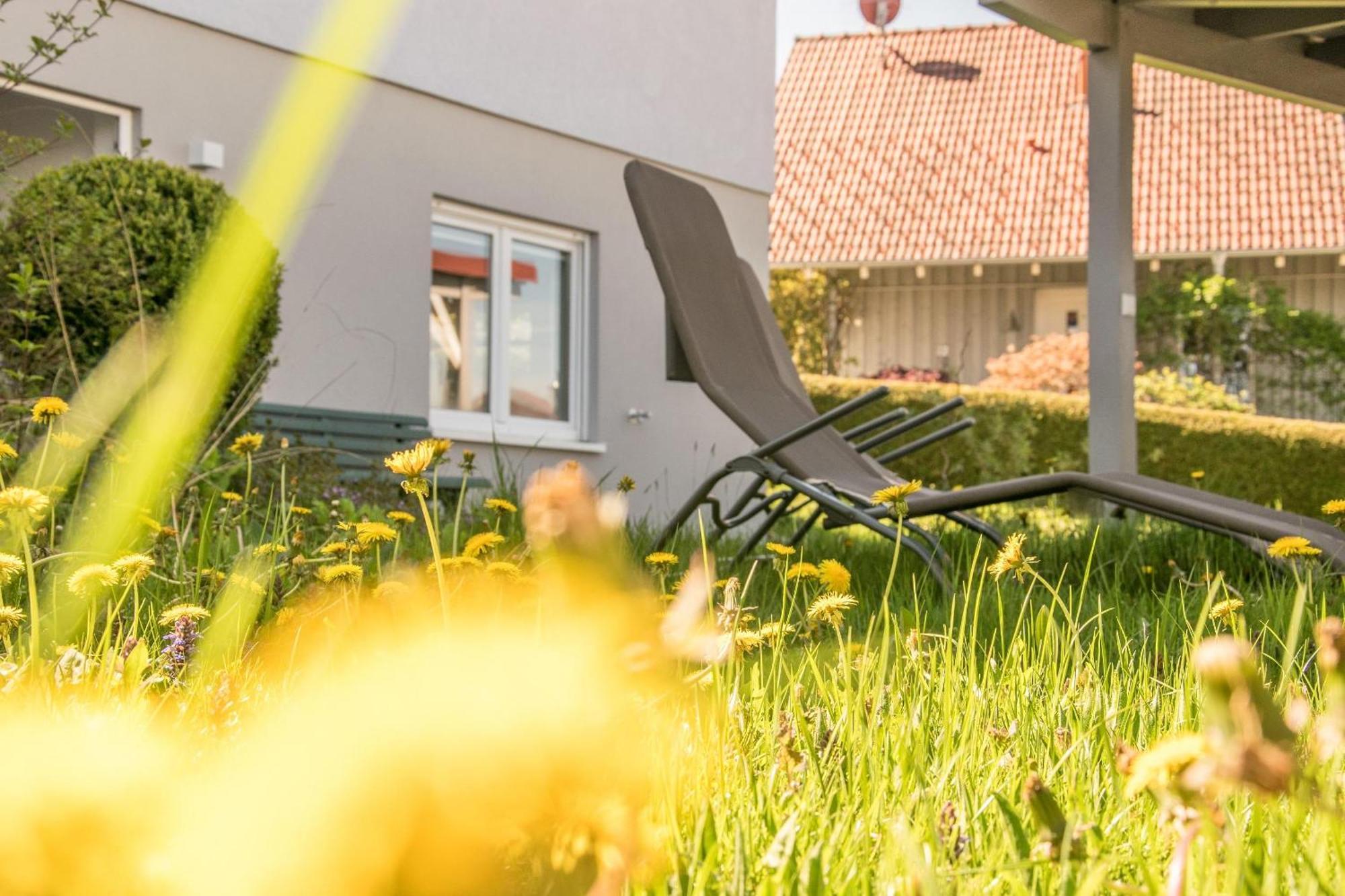 Ferienwohnung "Urlaub Bei Lina" Hergatz Extérieur photo